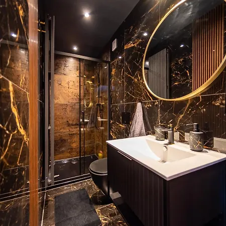 U Tadka Dom Z Jacuzzi 別荘 *