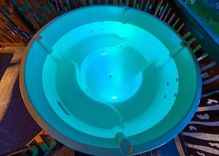 Prázdninový dům U Tadka Dom Z Jacuzzi *